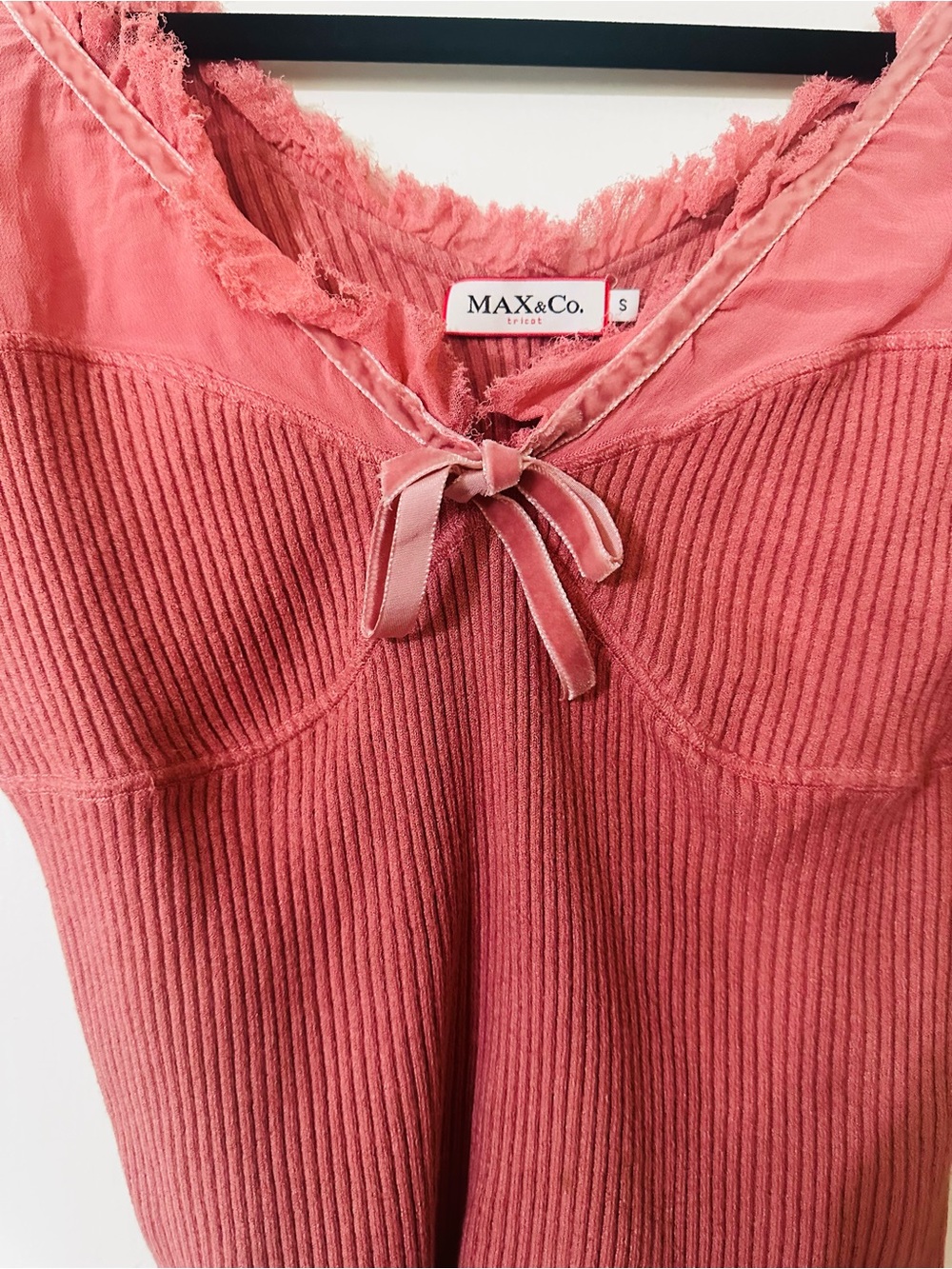 Women's Dusty Rose Ribbed V-Neck Long Sleeve Top - Picture 2 of 5